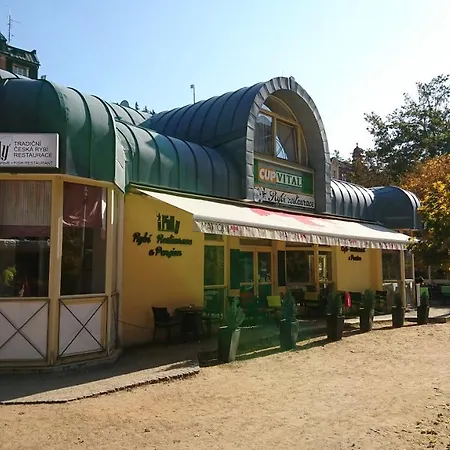 Han/Misafirhane U Pidly *